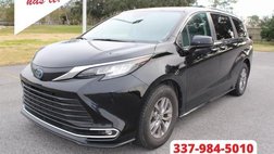 2023 Toyota Sienna XLE 8-Passenger