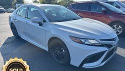 2024 Toyota Camry Hybrid XSE