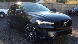 2024 Volvo XC60 B5 Plus Dark Theme