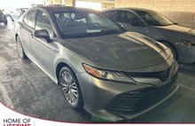 2020 Toyota Camry Hybrid XLE