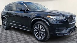 2022 Volvo XC90 T6 Momentum 6-Passenger