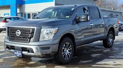 2021 Nissan Titan SV