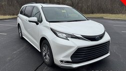 2022 Toyota Sienna XLE
