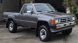 1988 Toyota Pickup Deluxe