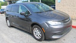 2020 Chrysler Voyager LX