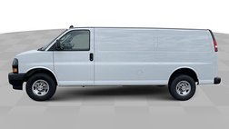 2022 Chevrolet Express 2500