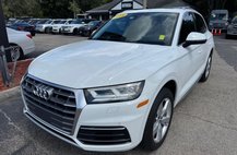2018 Audi Q5 2.0T quattro Premium Plus