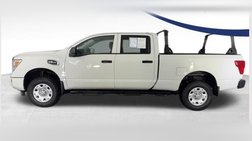 2022 Nissan Titan XD S