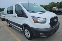 2025 Ford Transit 250