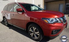 2017 Nissan Pathfinder SL