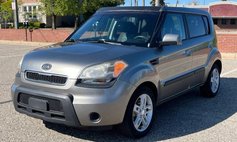 2010 Kia Soul +