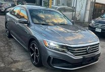 2021 Volkswagen Passat R-Line