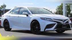 2022 Toyota Camry Hybrid XSE