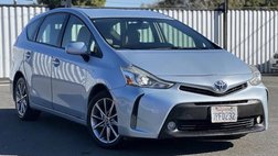 2016 Toyota Prius v Five