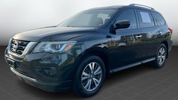 2017 Nissan Pathfinder SL