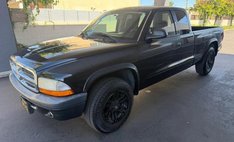 2004 Dodge Dakota Sport