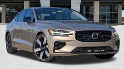 2024 Volvo S60 Recharge T8 Plus Dark Theme