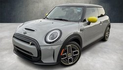 2023 MINI Hardtop Cooper SE