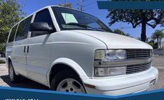 2005 Chevrolet Astro LS