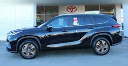 2023 Toyota Highlander Hybrid Bronze Edition