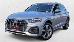 2022 Audi Q5 quattro Premium Plus 40 TFSI