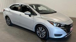 2023 Nissan Versa SV