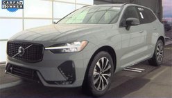 2025 Volvo XC60 B5 Core Dark Theme