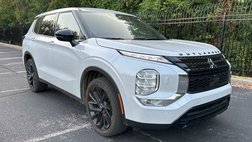 2023 Mitsubishi Outlander SE