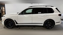 2023 BMW X7 M60i