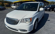 2015 Chrysler Town and Country Touring