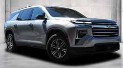 2025 Chevrolet Traverse LT