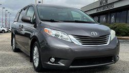 2014 Toyota Sienna XLE 7-Passenger Auto Access Seat
