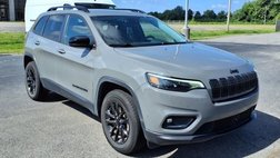2023 Jeep Cherokee Altitude Lux
