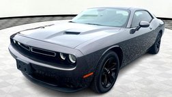 2017 Dodge Challenger SXT
