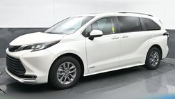 2021 Toyota Sienna XLE