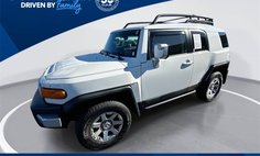 2014 Toyota FJ Cruiser Base