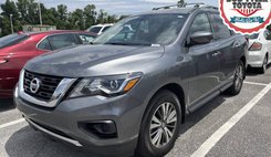 2020 Nissan Pathfinder S