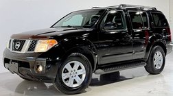 2006 Nissan Pathfinder LE