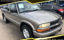 2003 Chevrolet S-10 Base