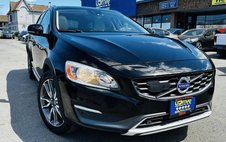 2015 Volvo V60 Cross Country T5