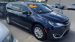 2018 Chrysler Pacifica Touring L Plus