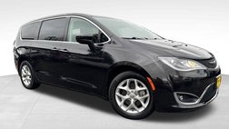 2017 Chrysler Pacifica Touring L FWD