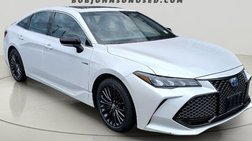 2019 Toyota Avalon Hybrid XSE