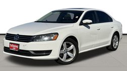 2013 Volkswagen Passat SE