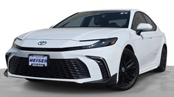 2025 Toyota Camry Hybrid SE