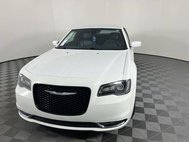 2019 Chrysler 300 S
