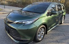 2021 Toyota Sienna LE 8-Passenger