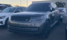 2025 Land Rover Range Rover P530 SE LWB