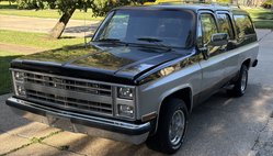 1985 GMC Suburban C2500