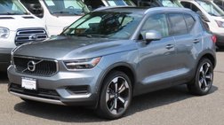 2019 Volvo XC40 T4 Momentum